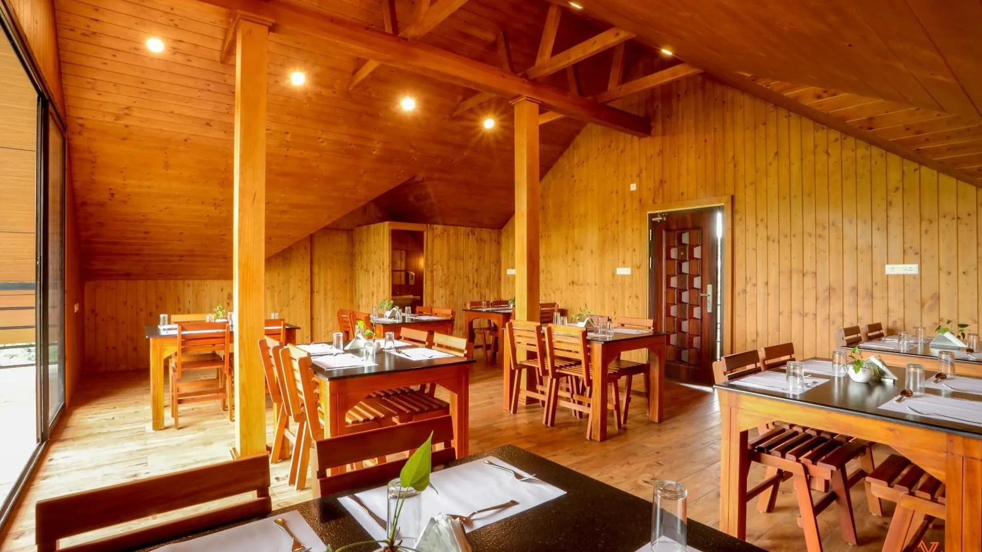 ***  Hostel Zostel Vagamon Indien